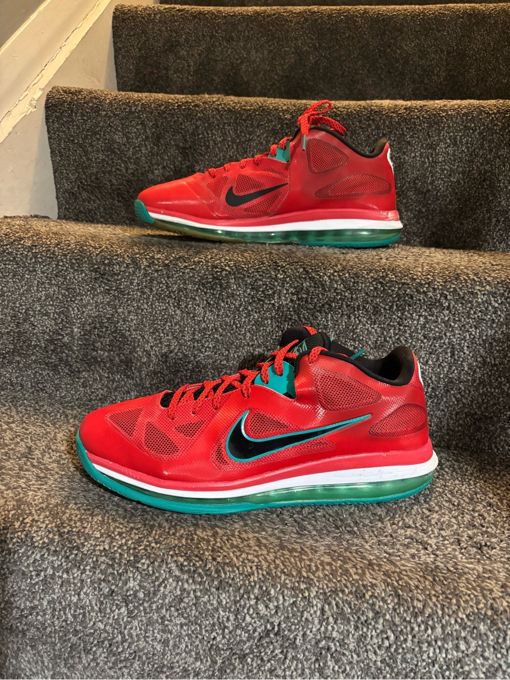 Nike LeBron 9 Low Liverpool size 12.5 authentic